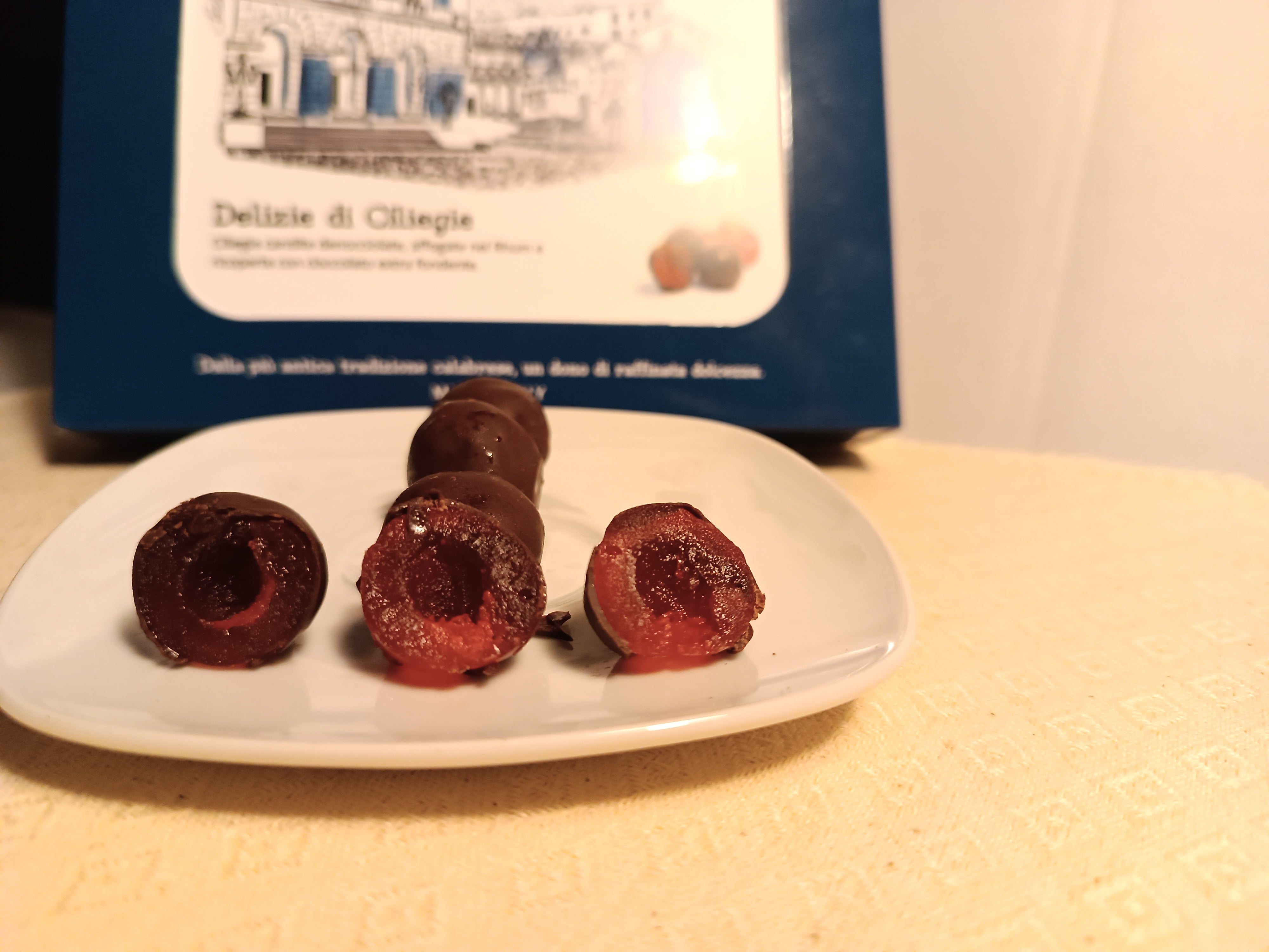 Ciliegie al Rum ricoperte di Cioccolato - 200gr - Dolci calabresi - Sweetsinternationalsrls